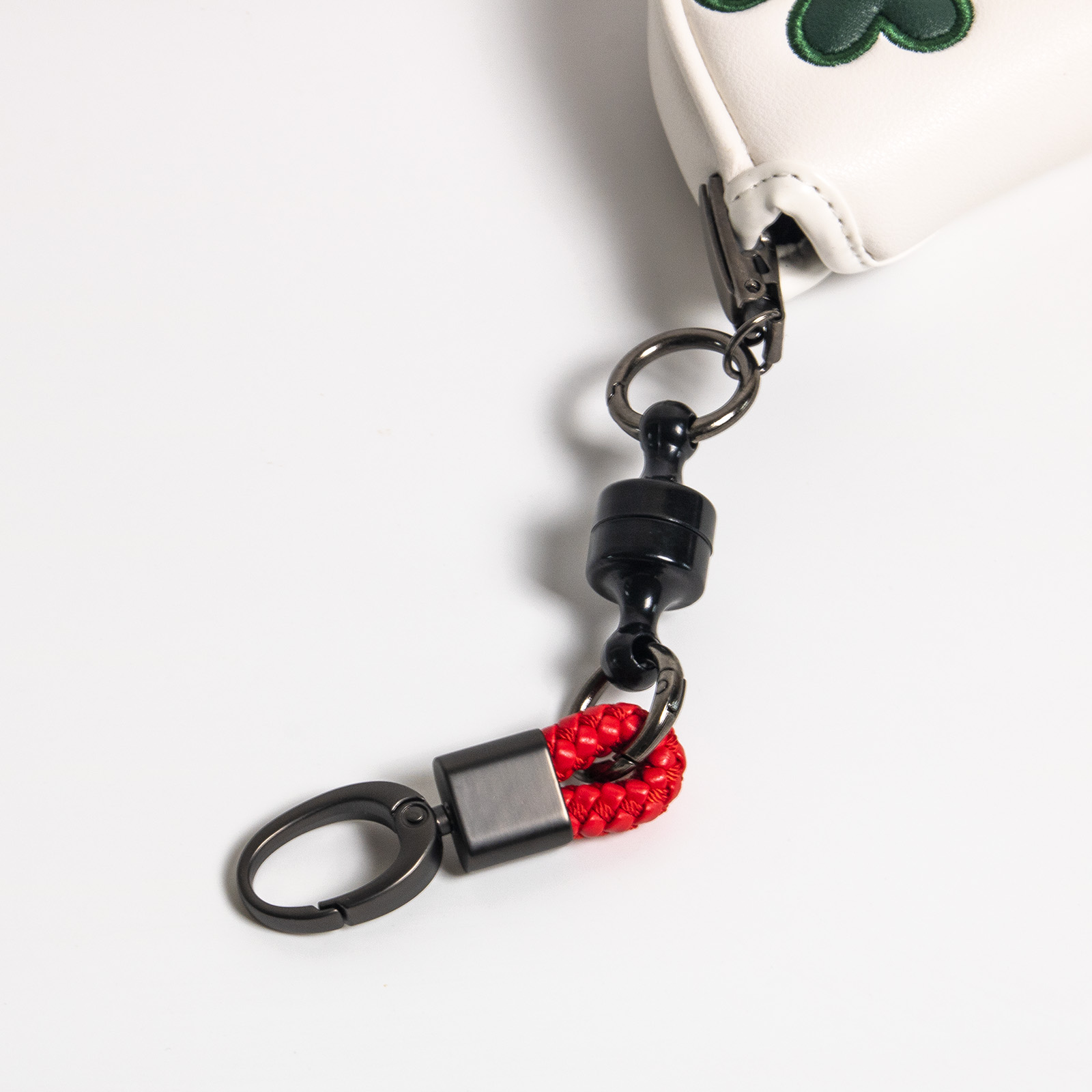 Penjepit Penutup Putter Magnet - Golf Tees ulasan dan harga